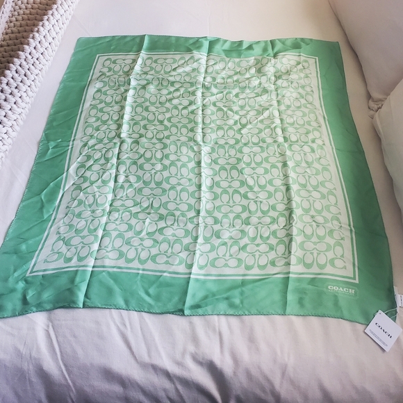 Coach 35", 100% Silk Scarf - Picture 2 of 5